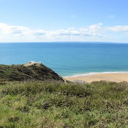 La By Interhome Casa de Férias Surville (Manche)